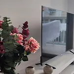 아파트 Mimosa Flat Cente 2bdr 니코시아