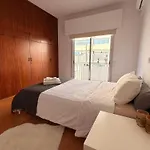 Mimosa Flat Cente 2bdr 아파트 *