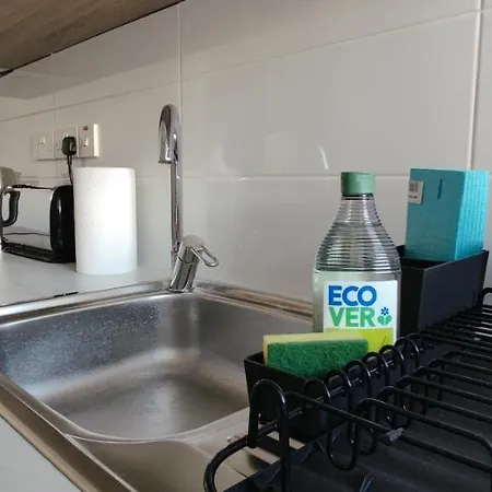 דירה Mimosa Flat Cente 2bdr *