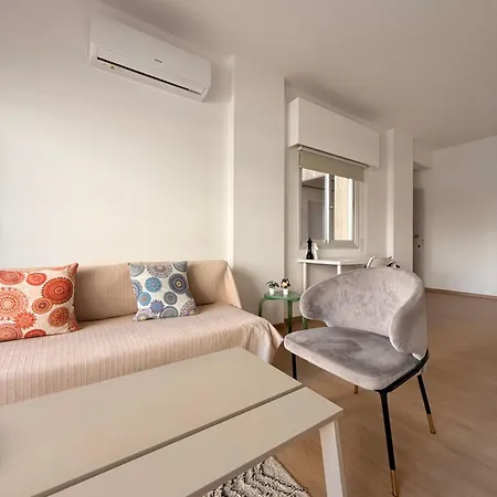Mimosa Flat Cente 2bdr 아파트 니코시아
